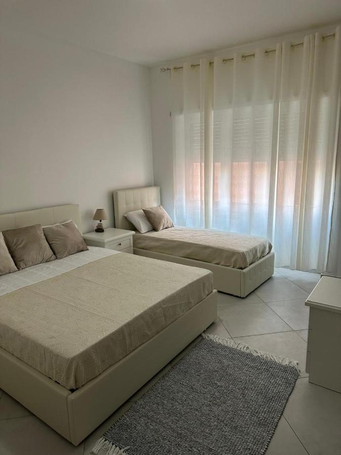 Days In Rome Hotel Bagian luar foto