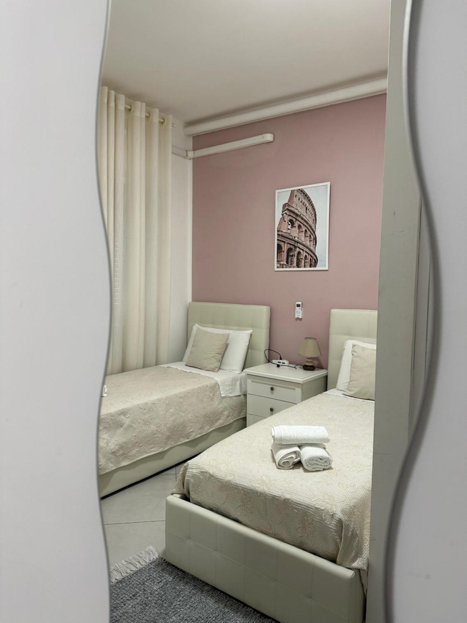 Days In Rome Hotel Bagian luar foto